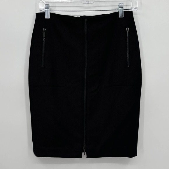 Akris Punto Dresses & Skirts - Akris Punto Mini Pencil Skirt 100% Wool Full Zip Front Pocket Lined Black Size 4